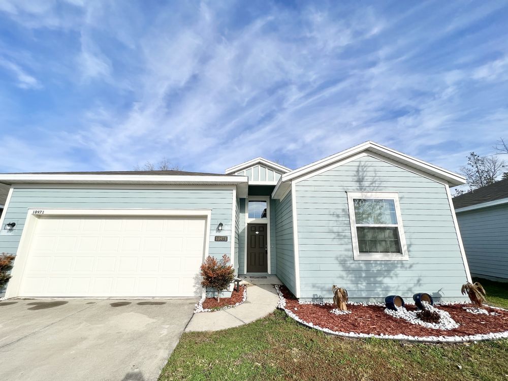 Gorgeous Gated Northside Home! property image