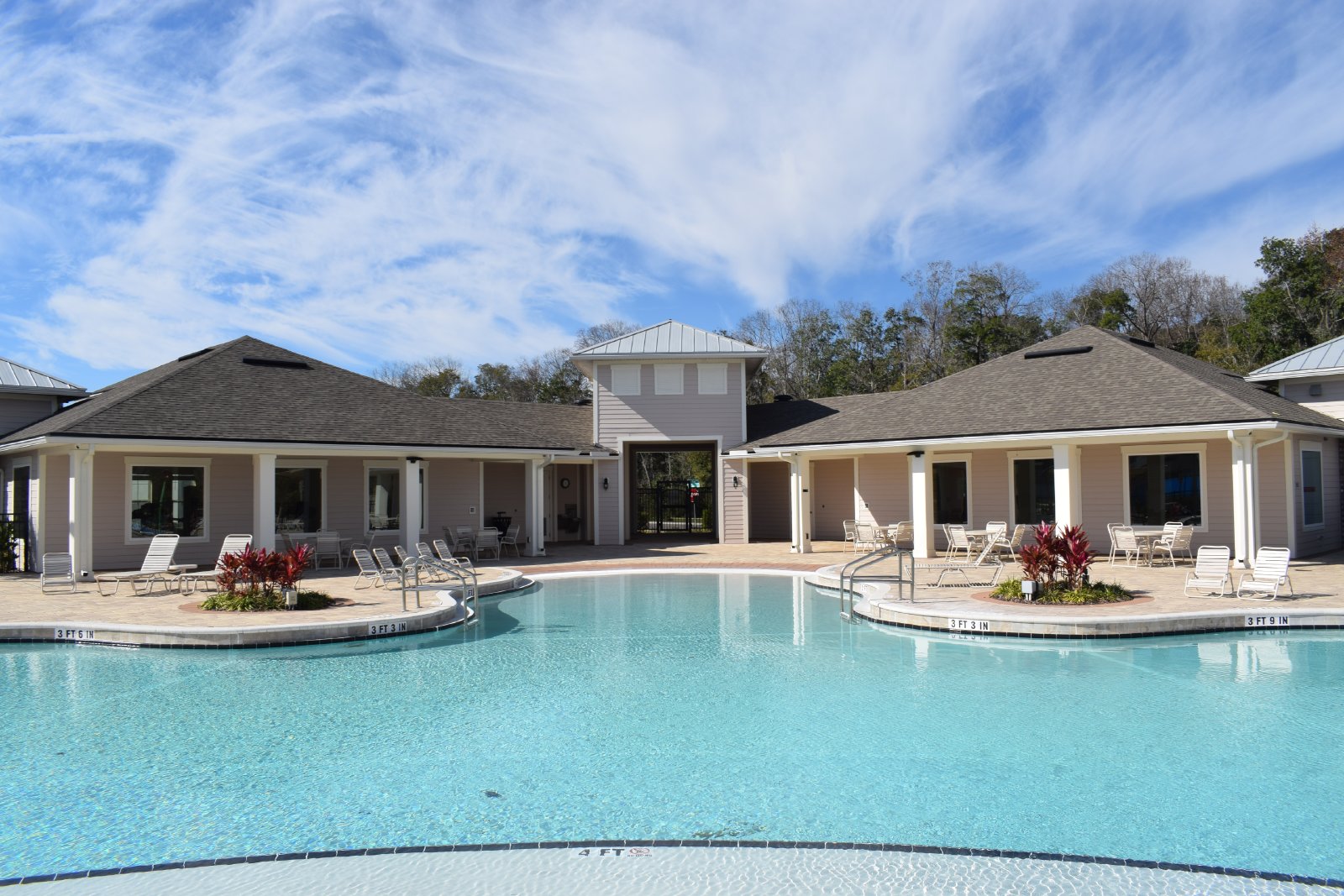 4 bedrooms 2.5 Baths - Alta Lakes - Easy commute Mayport- NAS - Kings Bay property image