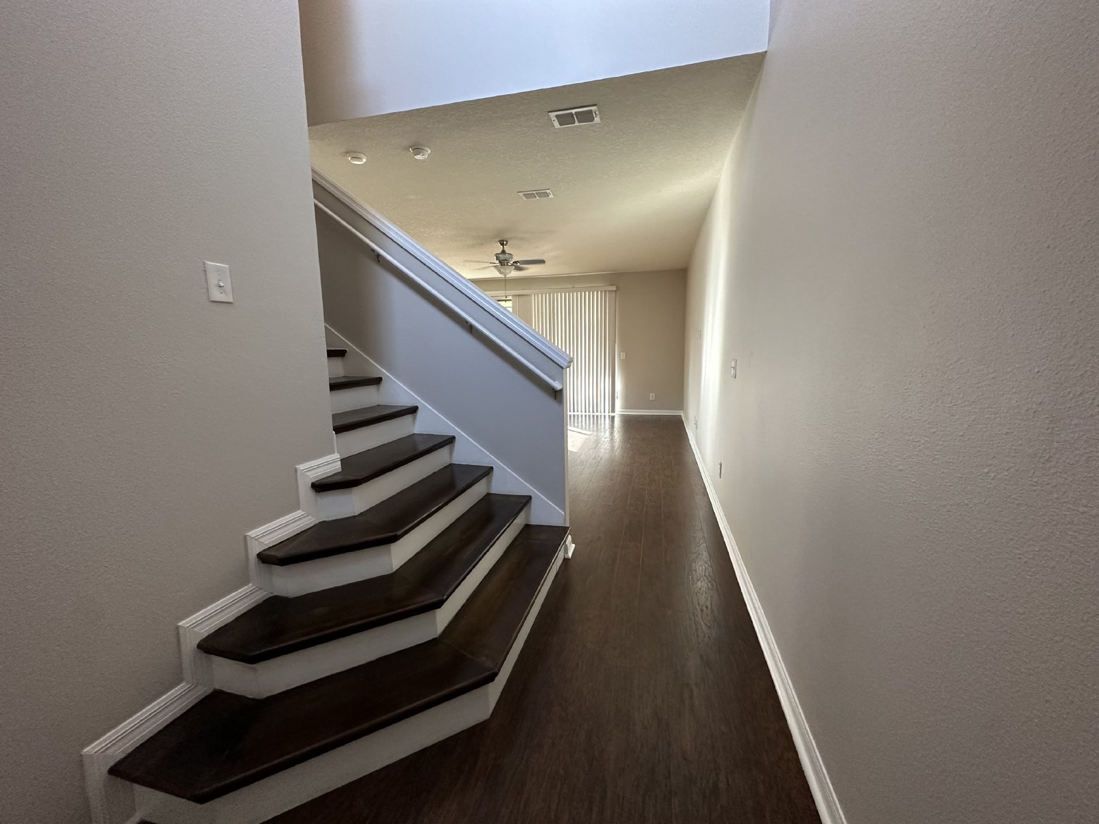 Lovely Bartram Townhome with 2 Car Garage property image