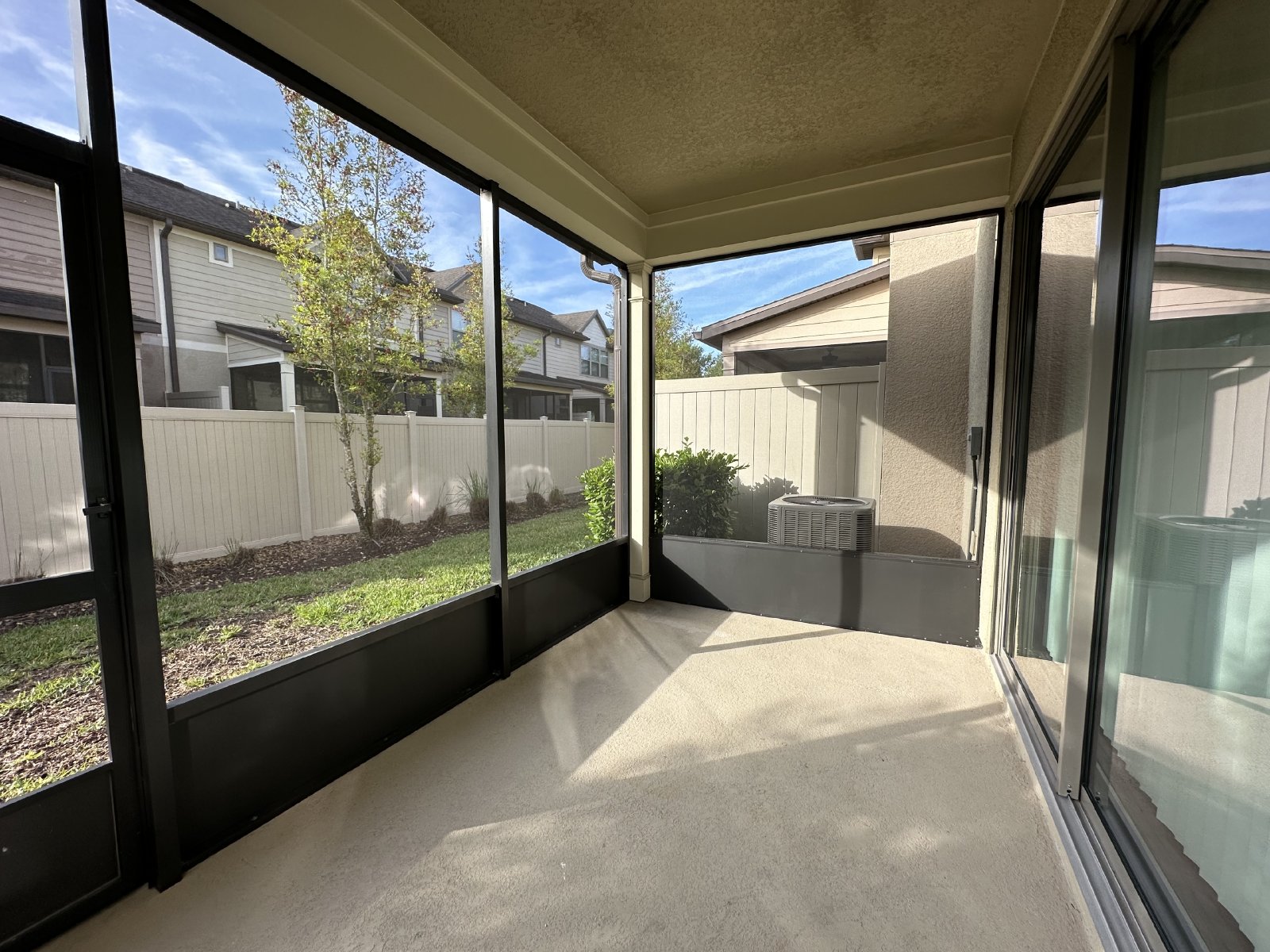 Lovely Bartram Townhome with 2 Car Garage property image