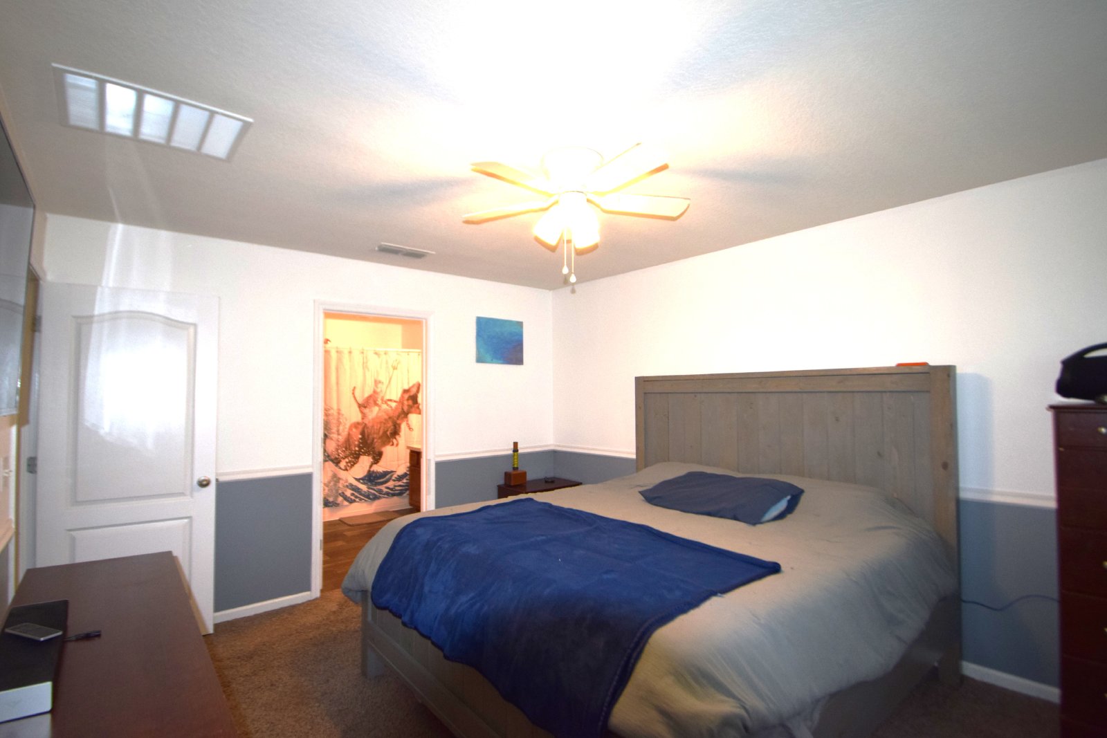 Lake Front 4 beds/2 bath at Alta Lakes- Near Airport- Easy Commute to Mayport- NAS Jax- Kingsbay Naval Station property image