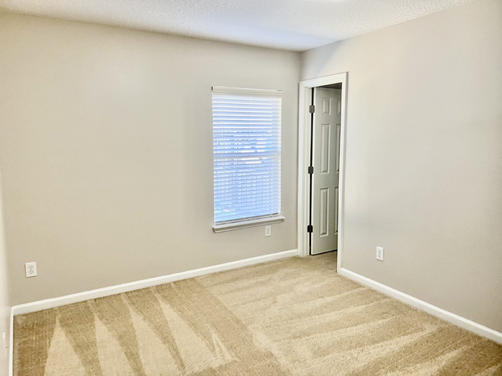 Large 4 bedroom in Eagles Hammock property image