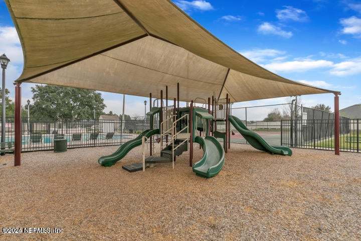 Large 4 bedroom in Eagles Hammock property image