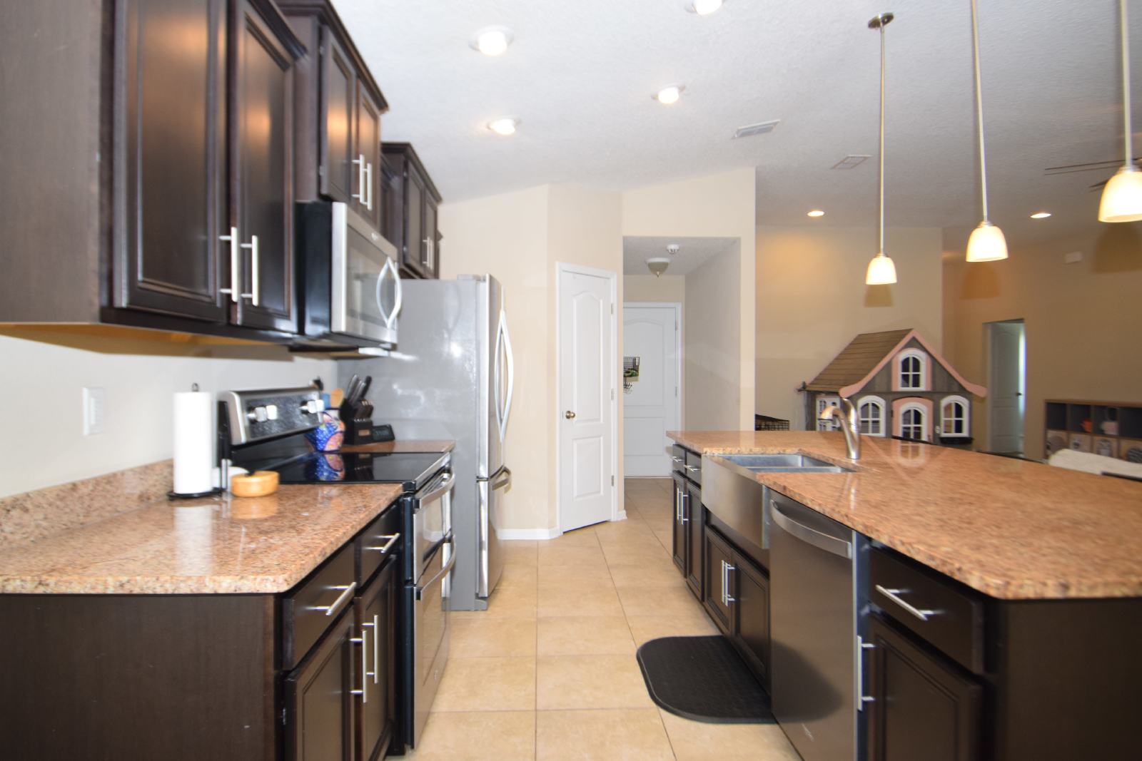 CedarBrook 4bed/2baths- Ocean Way - Close to Military bases- Airport- Downtown property image