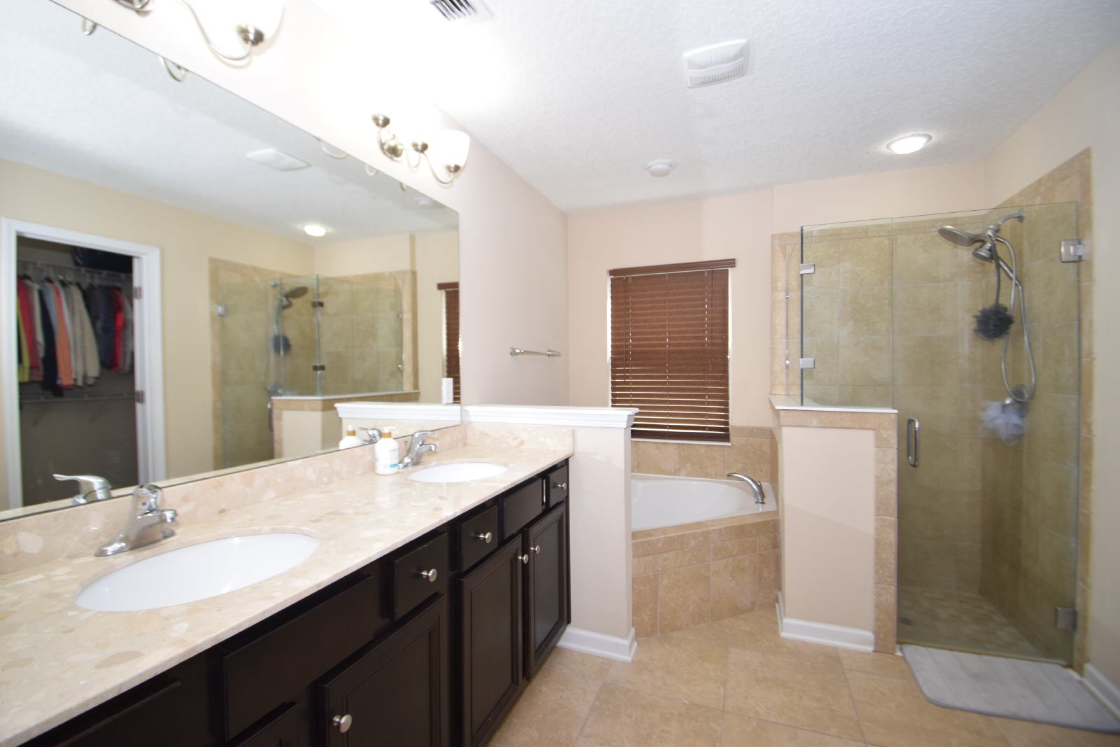 CedarBrook 4bed/2baths- Ocean Way - Close to Military bases- Airport- Downtown property image