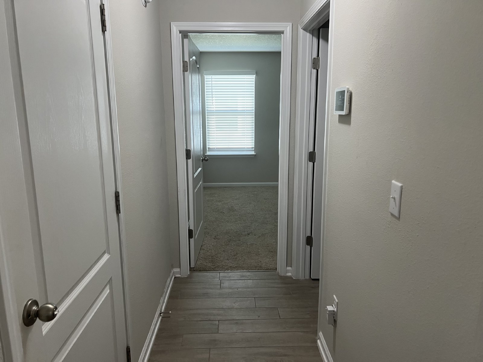 Great newer 3 bed/ 2 bath home in gated community property image