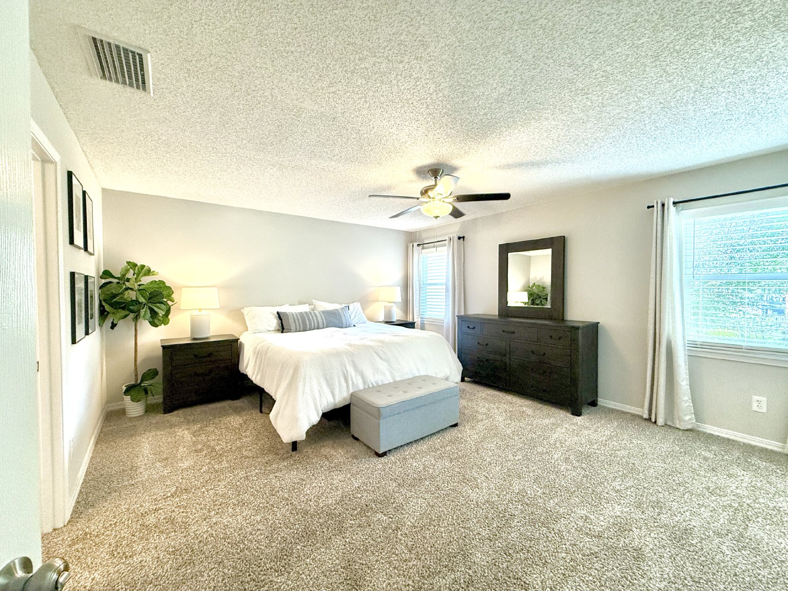 Charming Neptune Beach Townhome – Your Coastal Lifestyle Awaits! property image