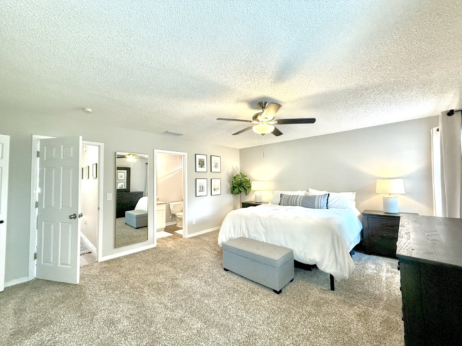 Charming Neptune Beach Townhome – Your Coastal Lifestyle Awaits! property image