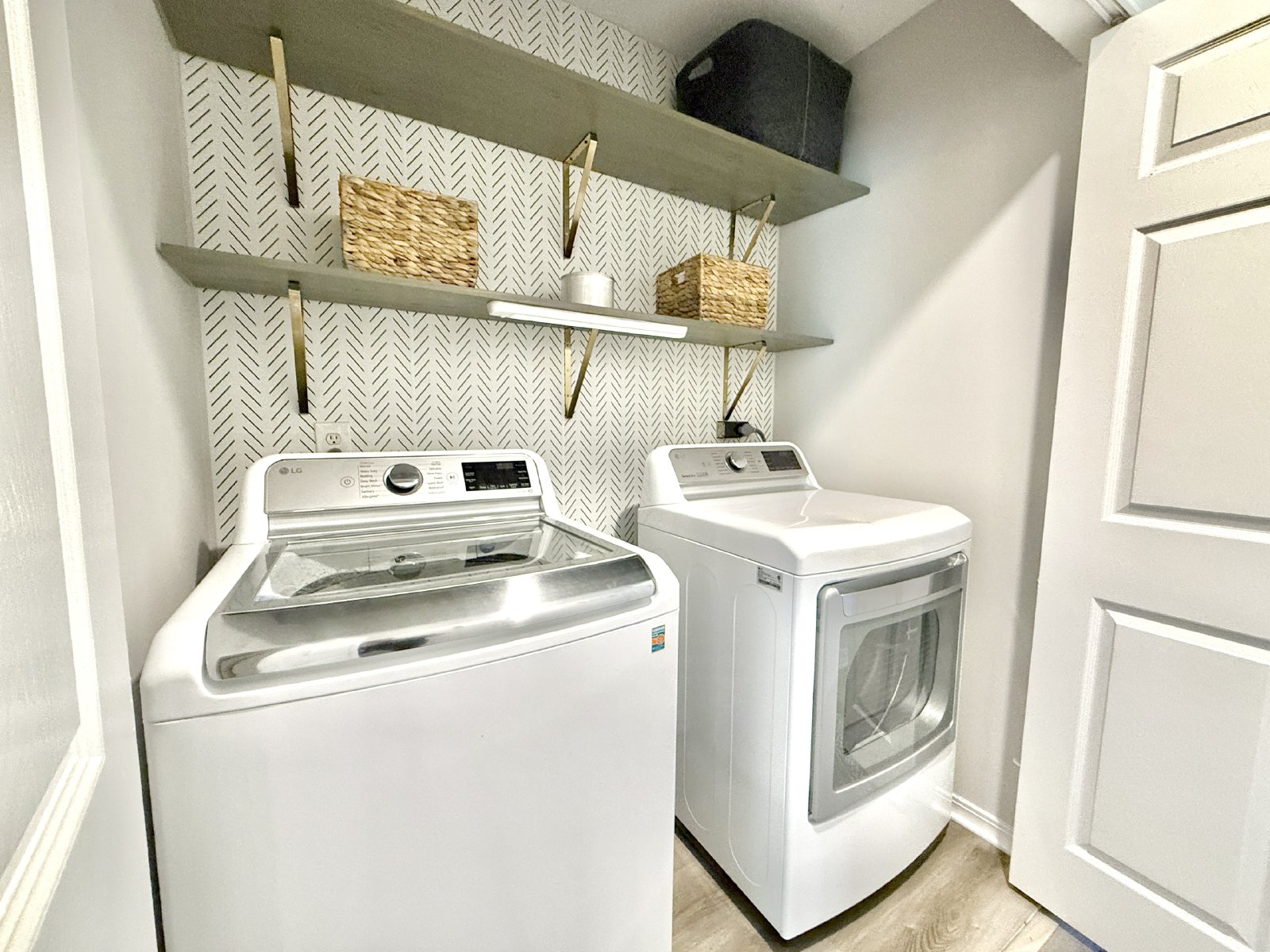 Charming Neptune Beach Townhome – Your Coastal Lifestyle Awaits! property image