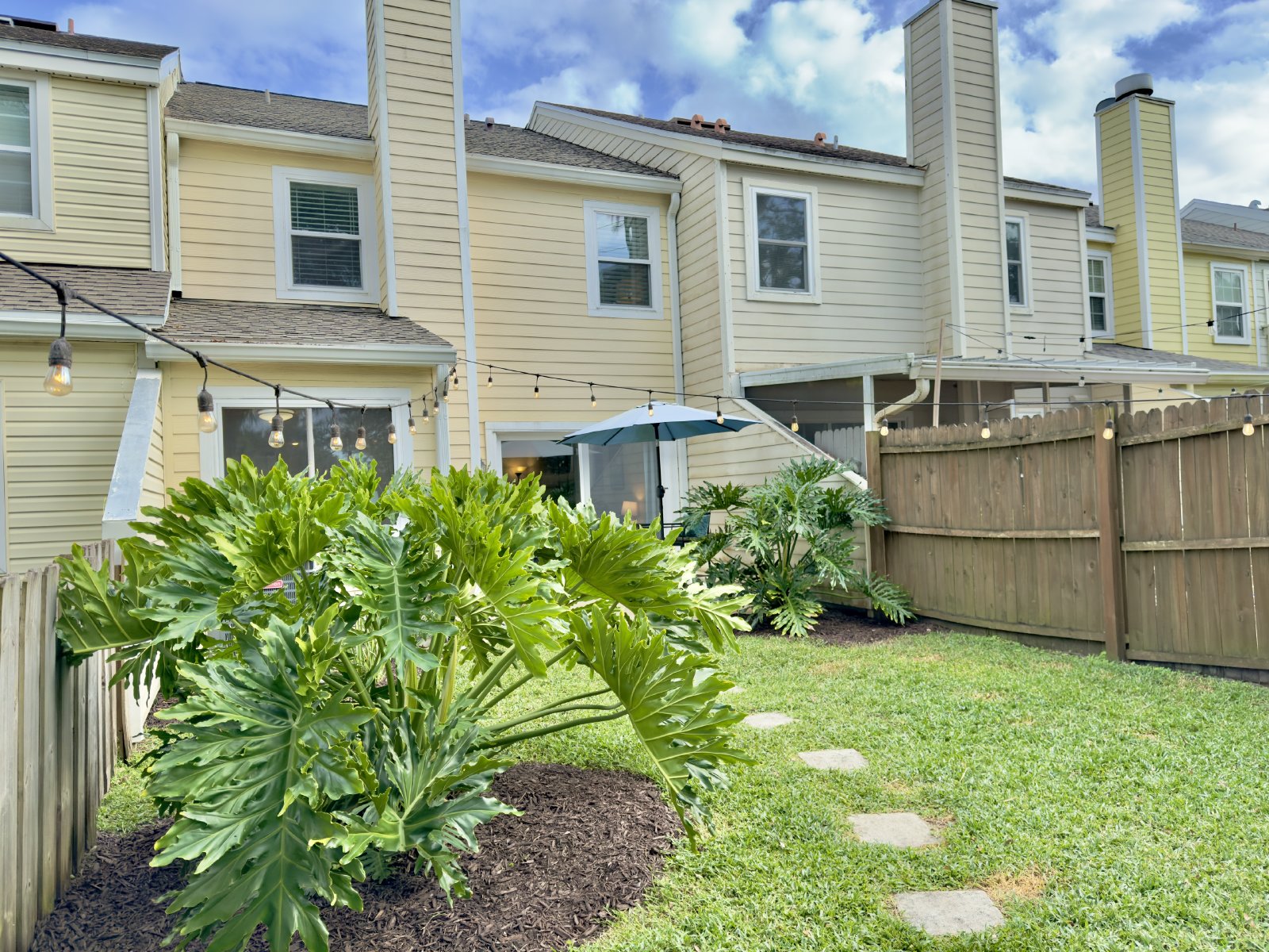 Charming Neptune Beach Townhome – Your Coastal Lifestyle Awaits! property image