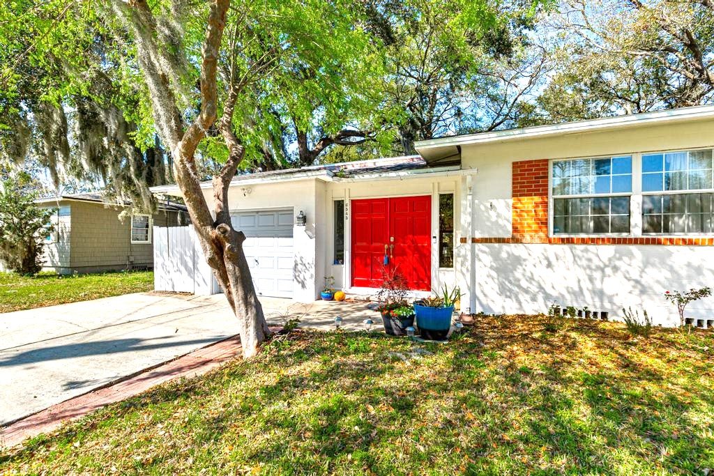 Spacious 3-Bedroom Home in a Prime Near Downtown Jacksonville Location! property image