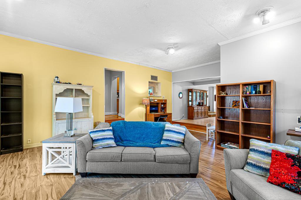 Spacious 3-Bedroom Home in a Prime Near Downtown Jacksonville Location! property image