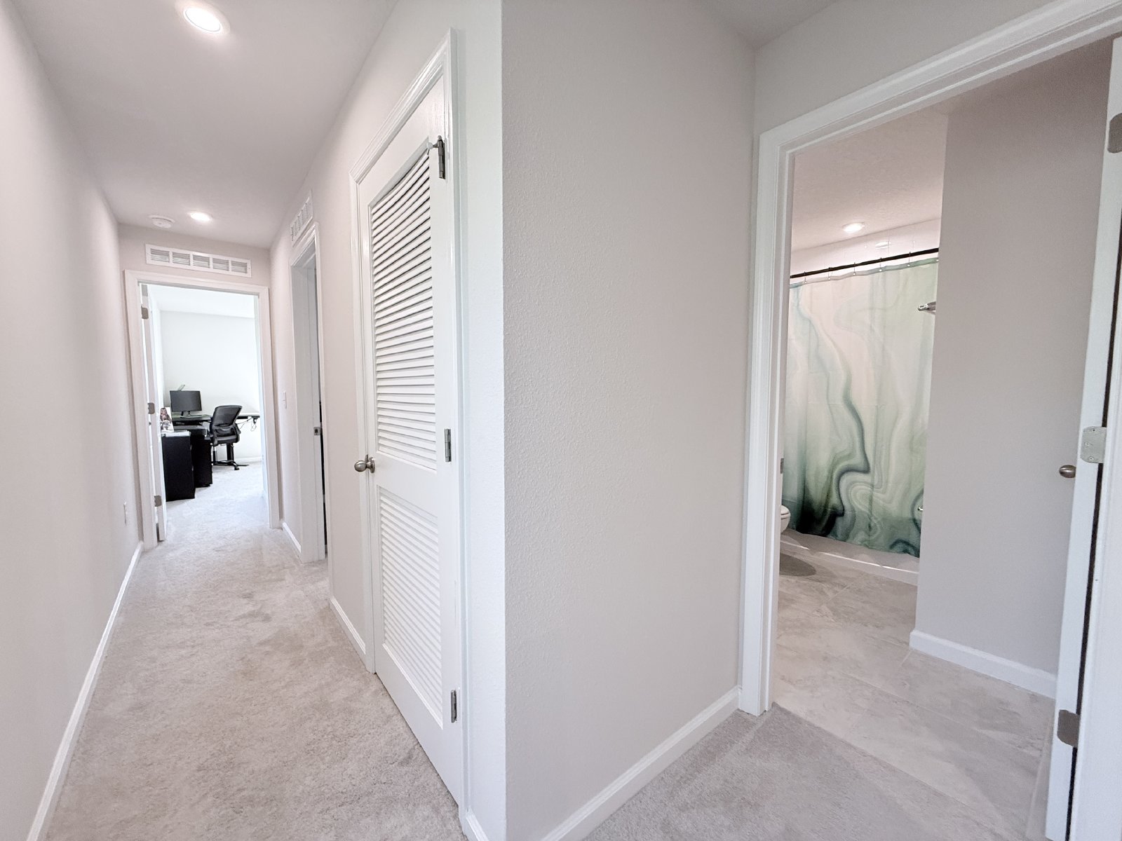Nearly Brand New Townhome property image