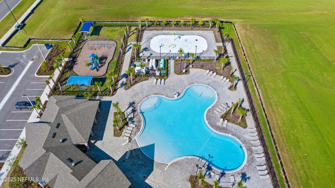 Modern 4 Bedroom Home with Exceptional Amenities! property image