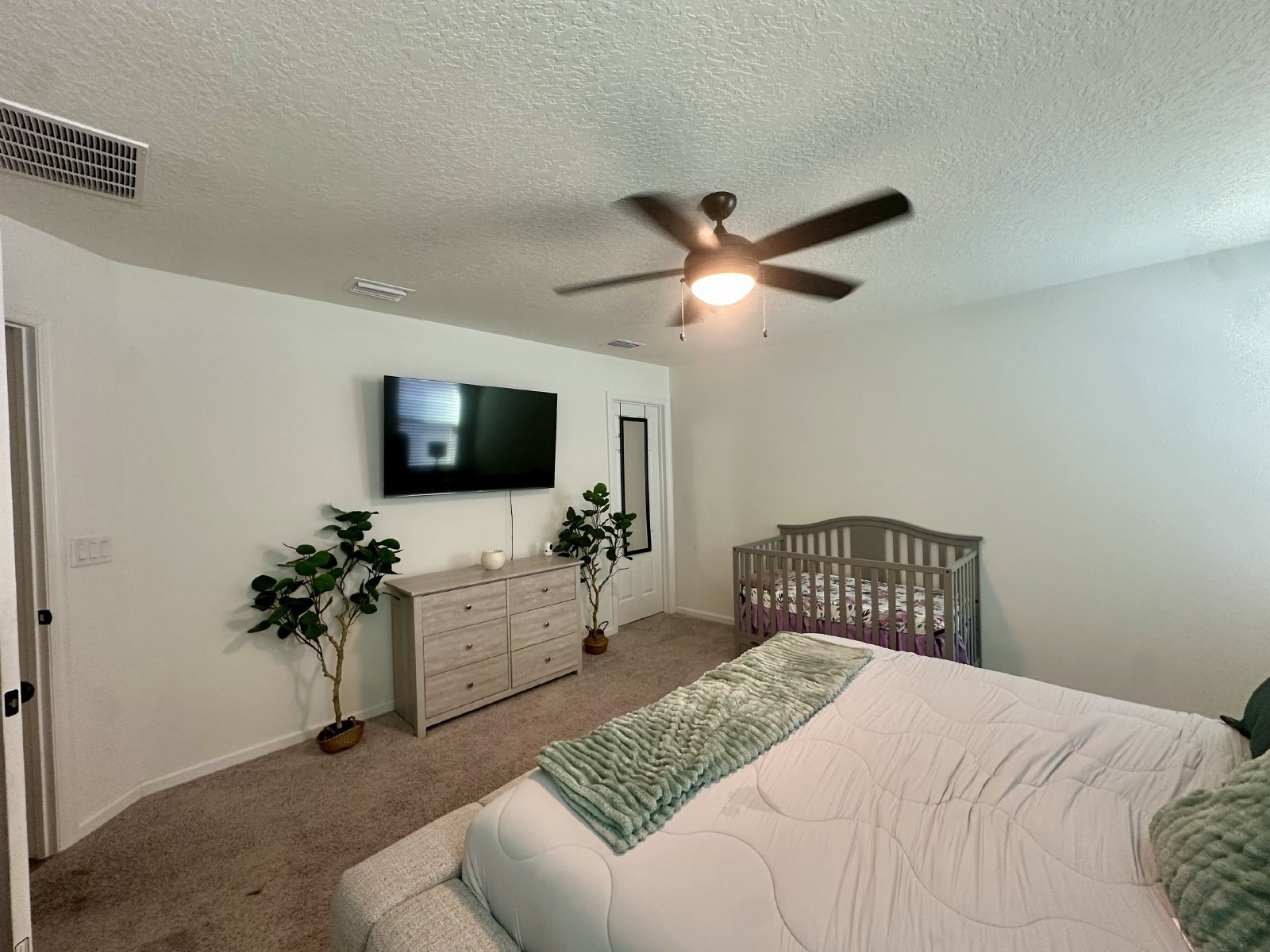 Nearly New Well Maintained Home In Panther Creek property image