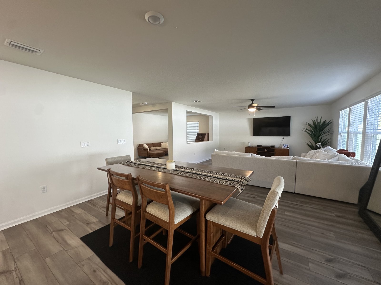 Nearly New Well Maintained Home In Panther Creek property image