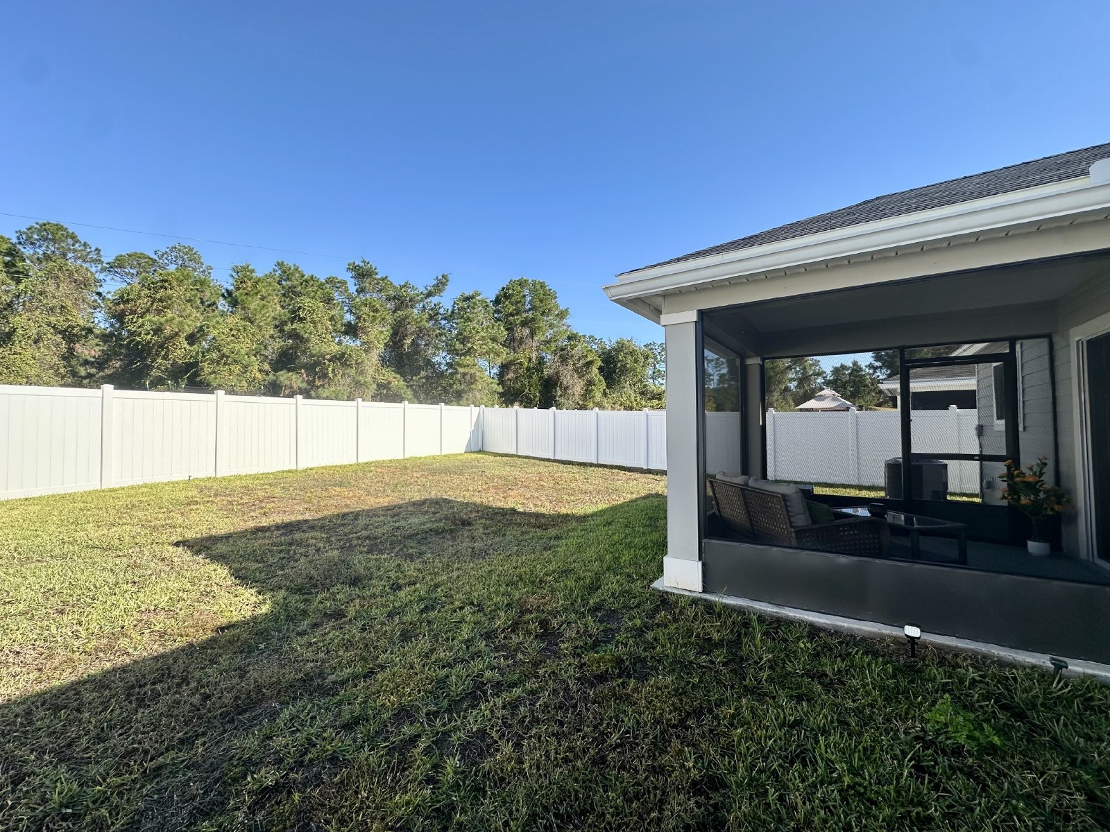 Nearly New Well Maintained Home In Panther Creek property image