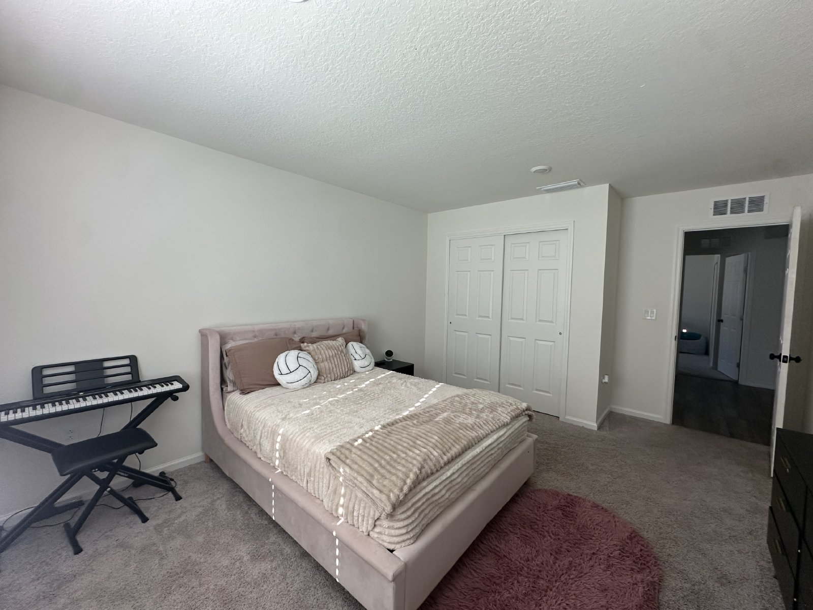 Nearly New Well Maintained Home In Panther Creek property image