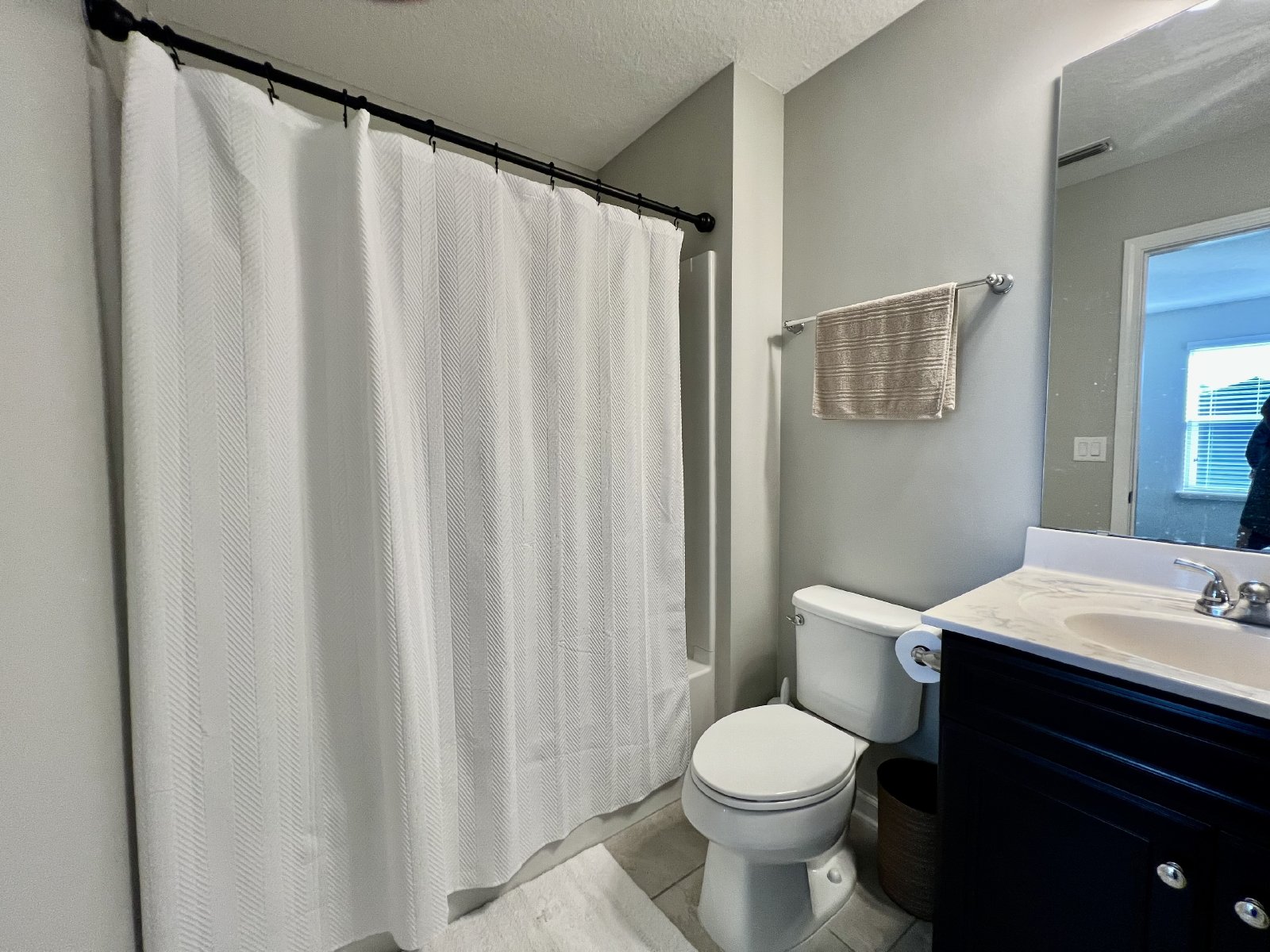 Luxury 4 bed/3 bath Pool Home for Rent – Space, Style & Location! property image