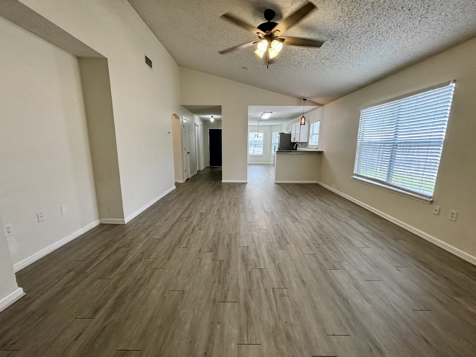 Cozy Cul-de-sac Home property image