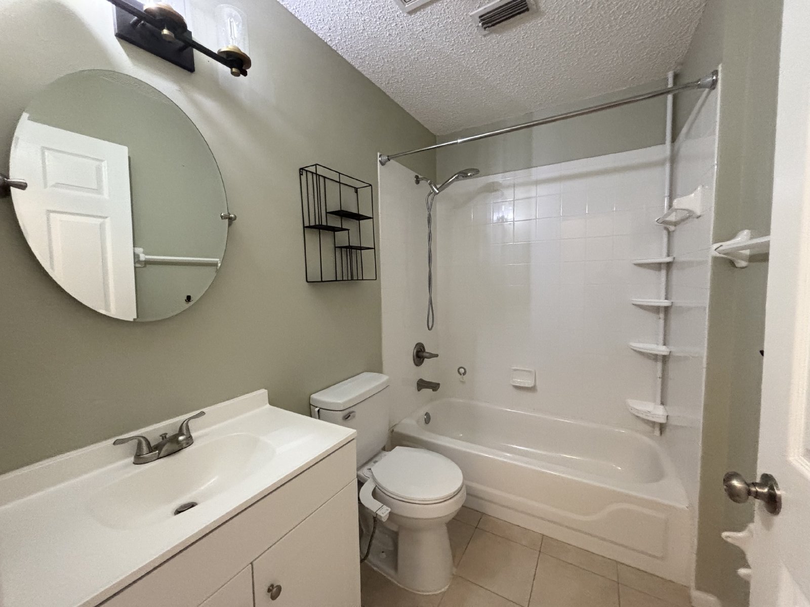 Cozy Cul-de-sac Home property image