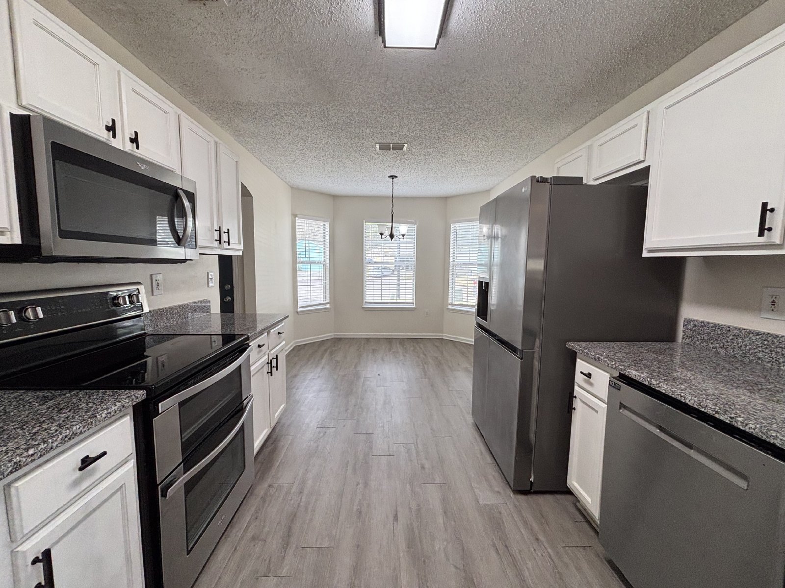 Cozy Cul-de-sac Home property image