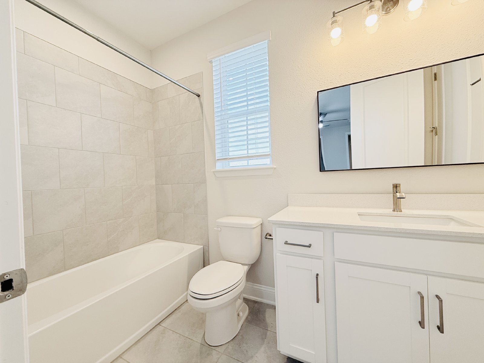 Practically New Townhome in Amazing Location! property image