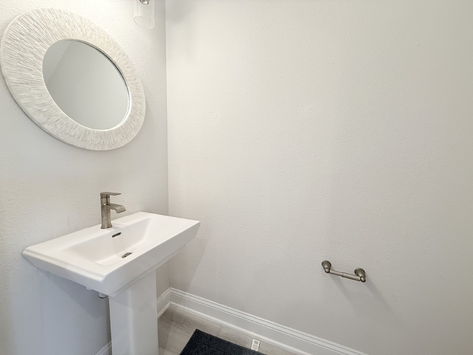 Practically New Townhome in Amazing Location! property image