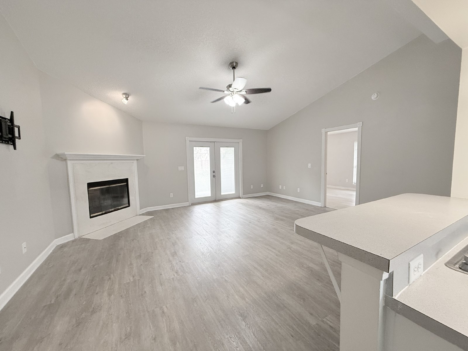 Single Family Home in the Heart of Mandarin! property image