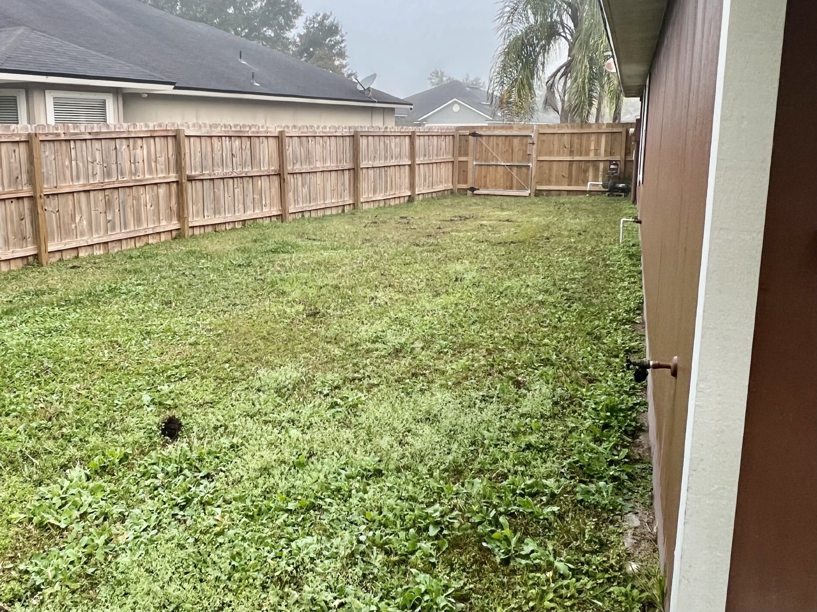 Large 4-bedroom home in great community property image