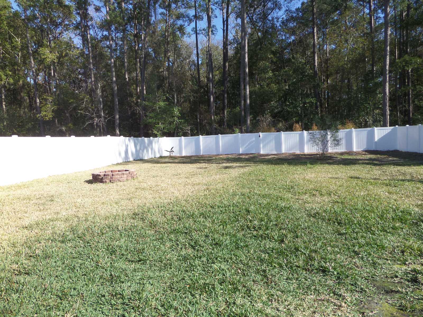 Beautiful 4 Bedroom 2 bath 3 Car garage Home property image