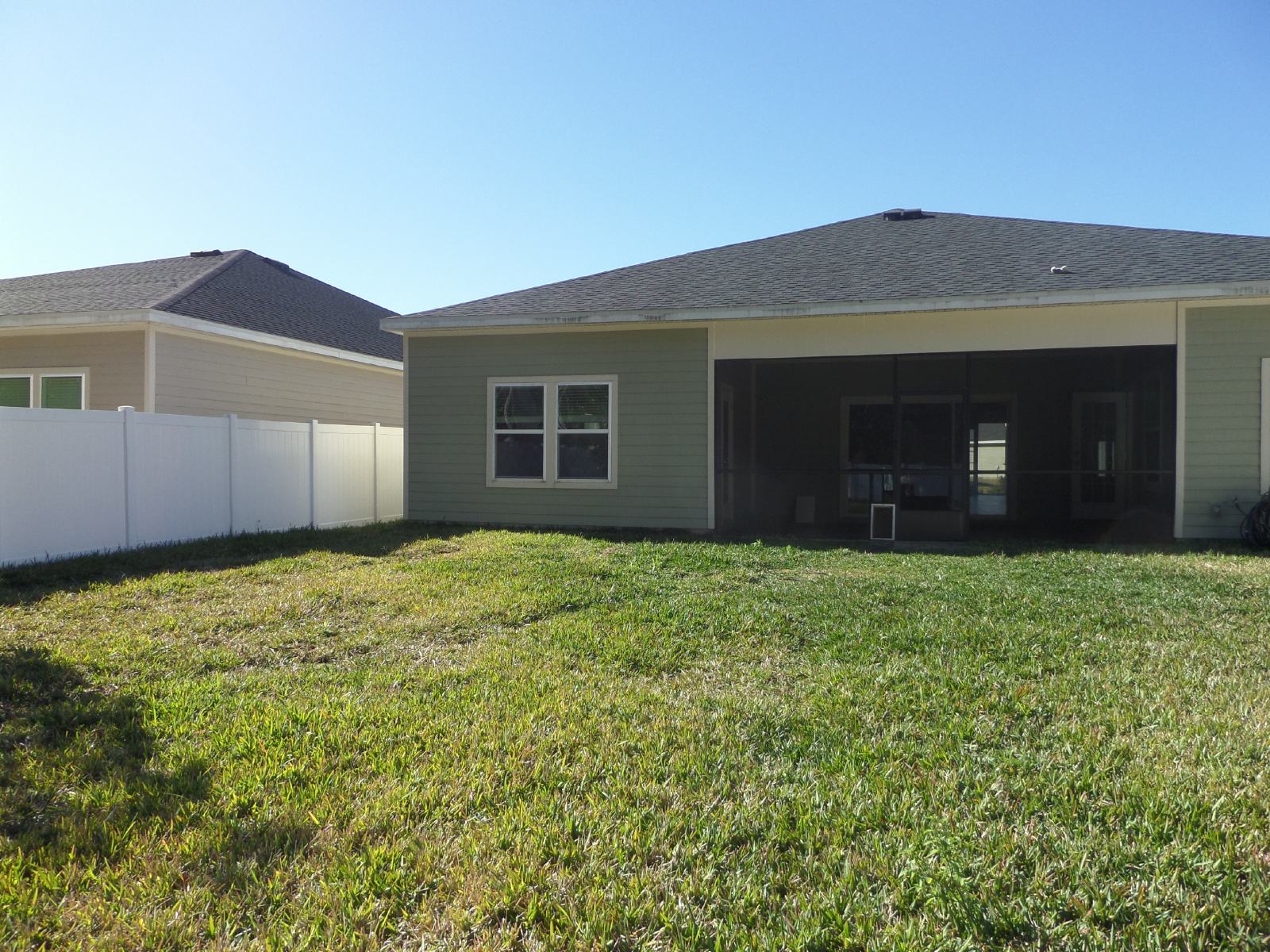 Beautiful 4 Bedroom 2 bath 3 Car garage Home property image