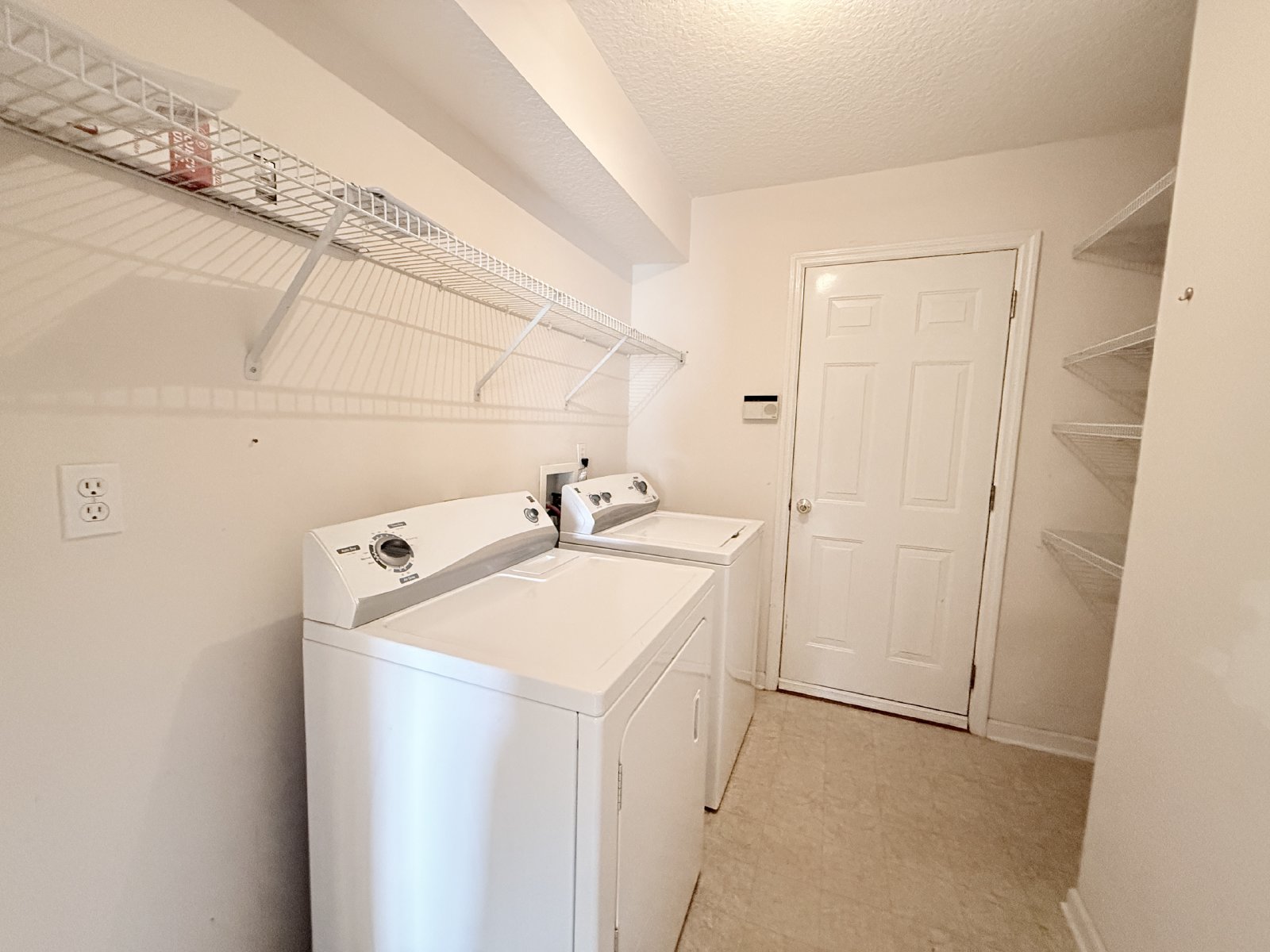 Spacious Home on Cul-De-Sac property image