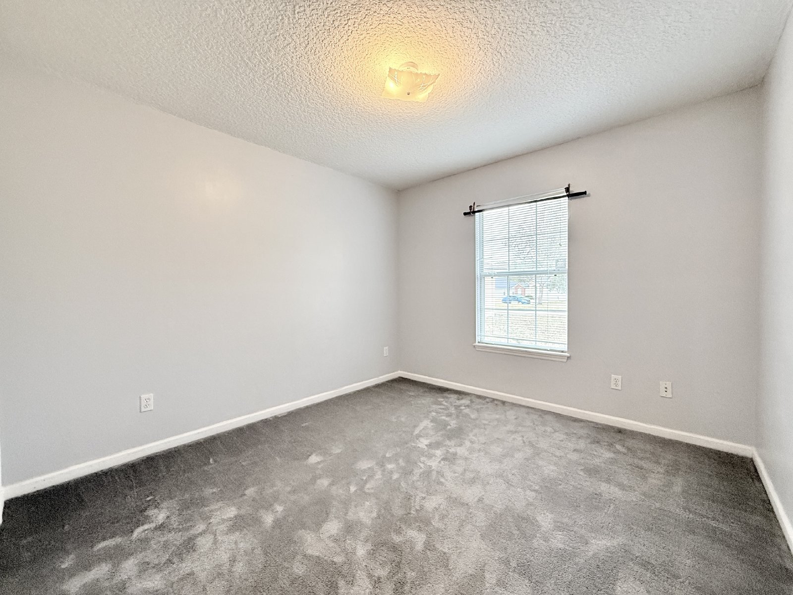 Spacious Home on Cul-De-Sac property image