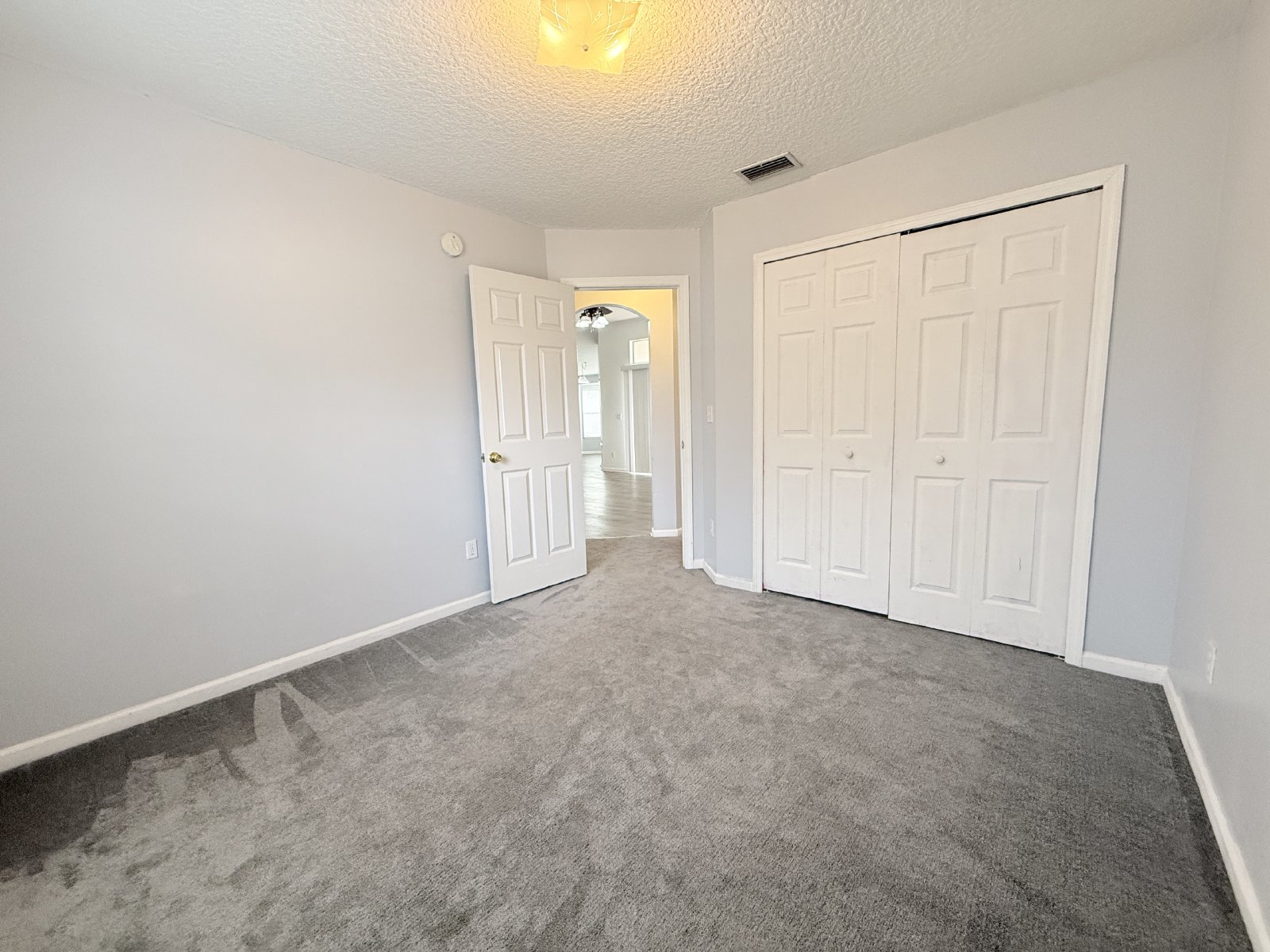 Spacious Home on Cul-De-Sac property image