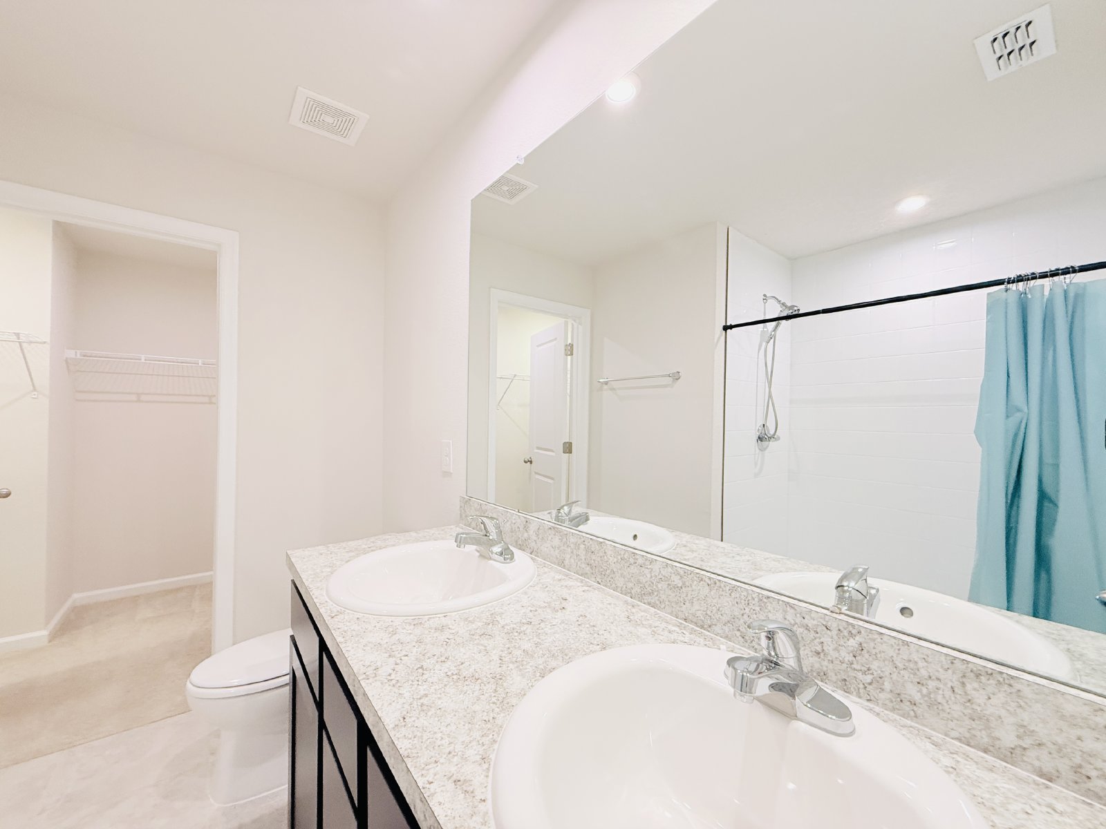 Nearly Brand New Townhome property image