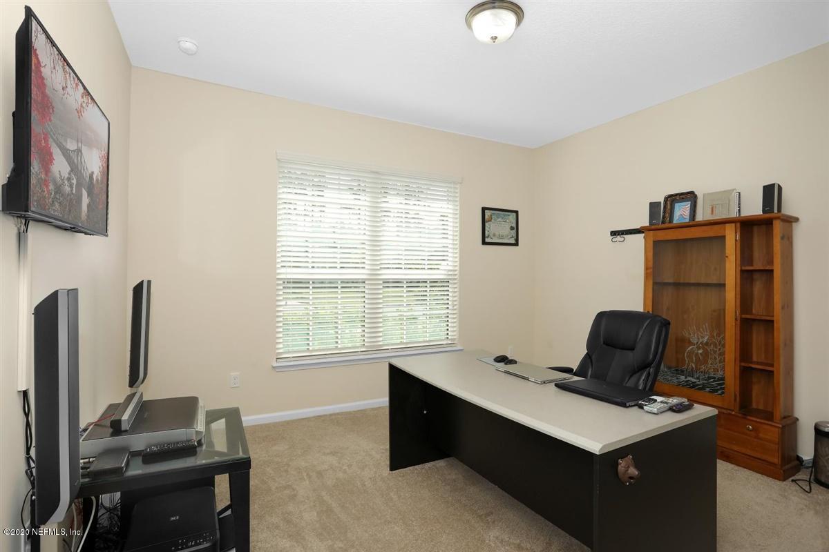 Like new Fernandina Beach 3 bed 2 bath home property image