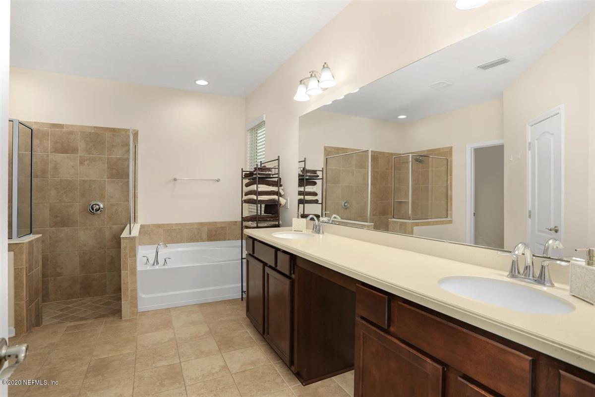 Like new Fernandina Beach 3 bed 2 bath home property image