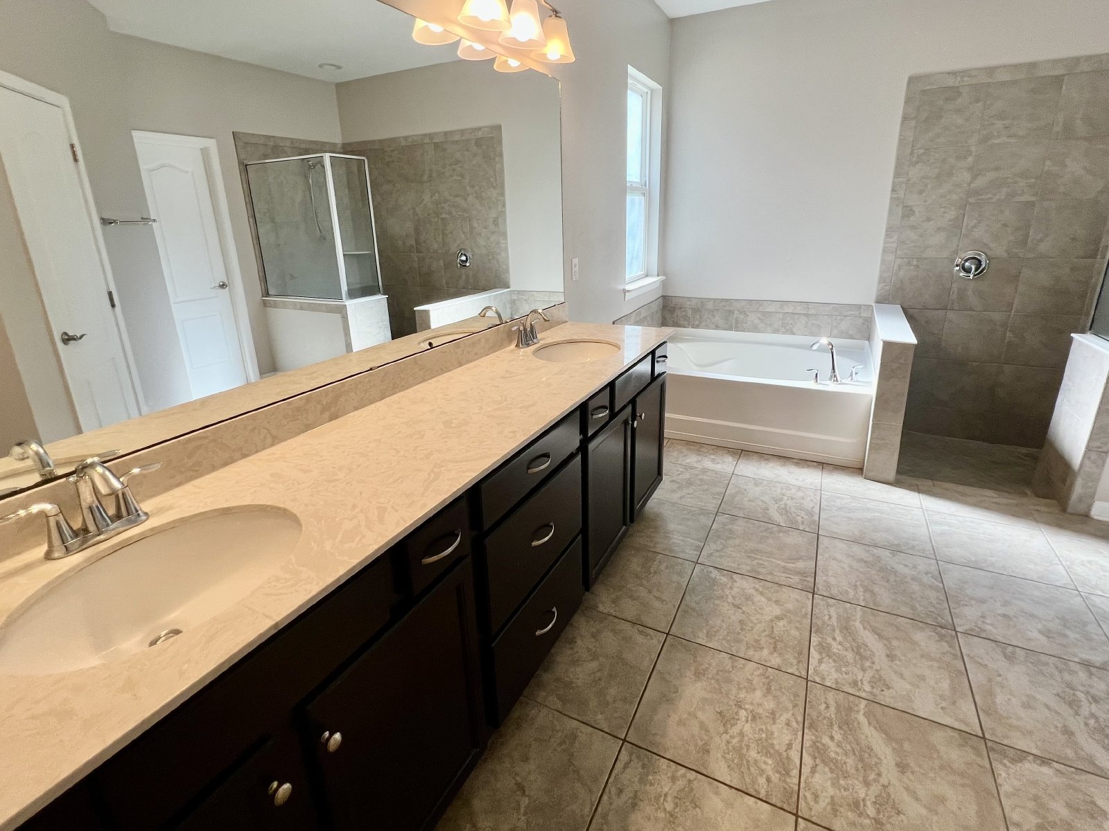 Large 3/2 home on Cul-de-sac property image