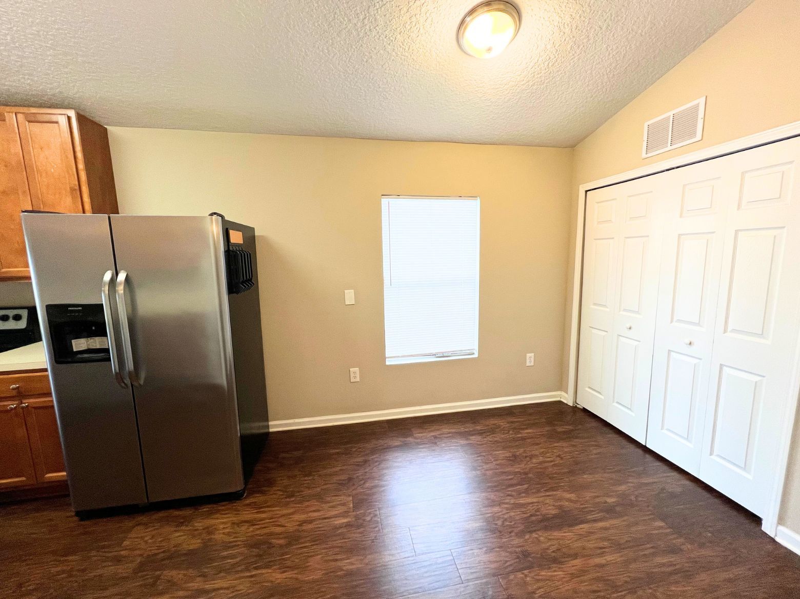 Spacious Home with Open Layout, Fenced Yard & 3-Car Garage property image