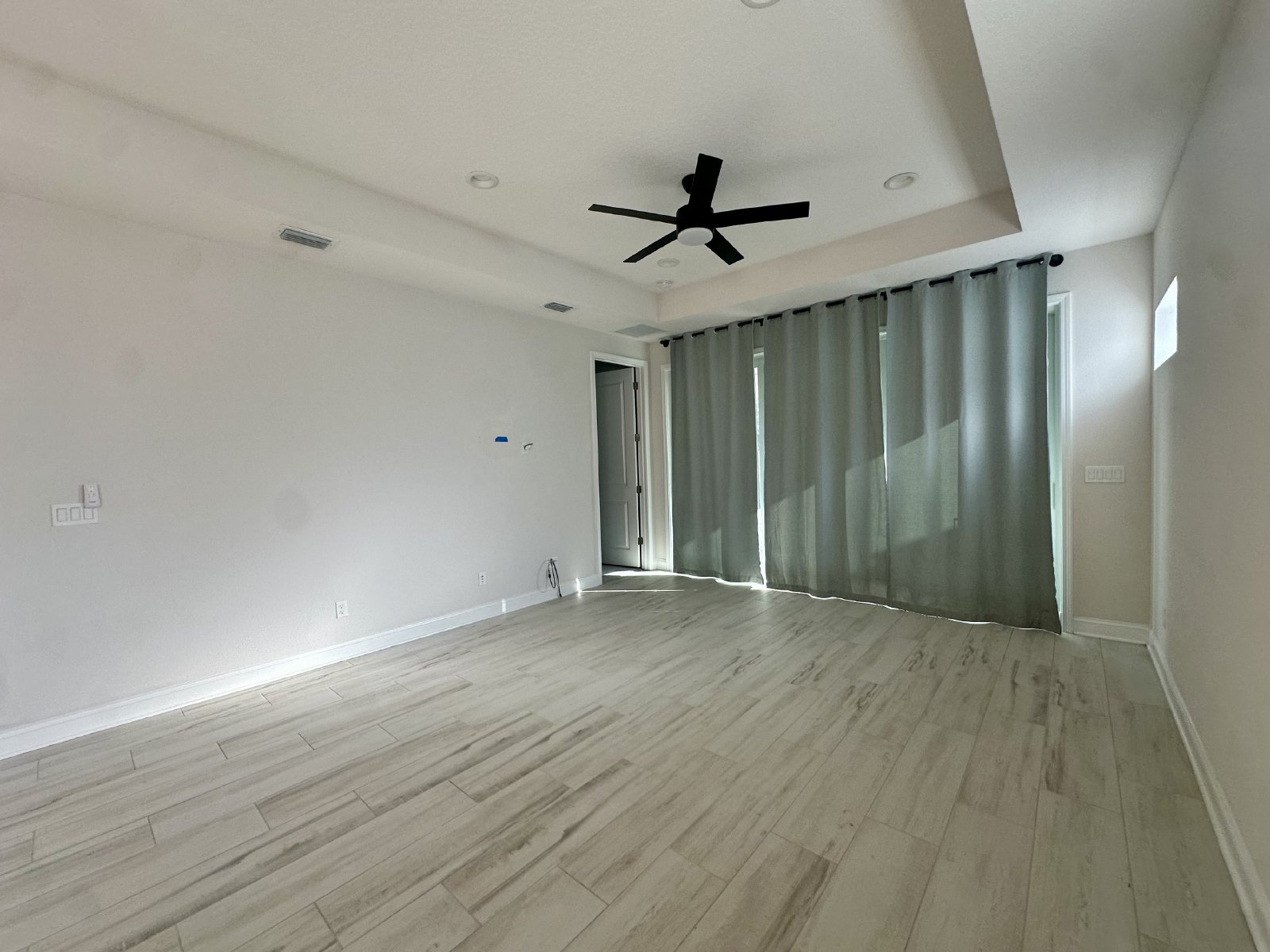 Centrally Located in Growing Area, Gated Community! property image