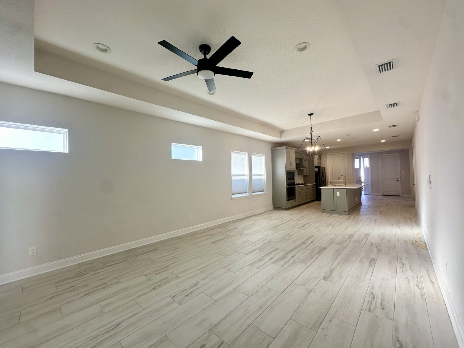 Centrally Located in Growing Area, Gated Community! property image