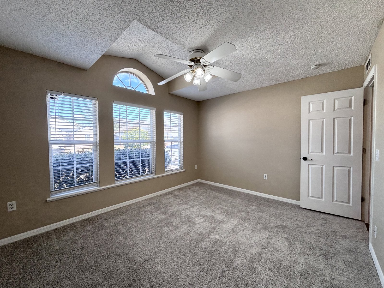 Westside Gem property image