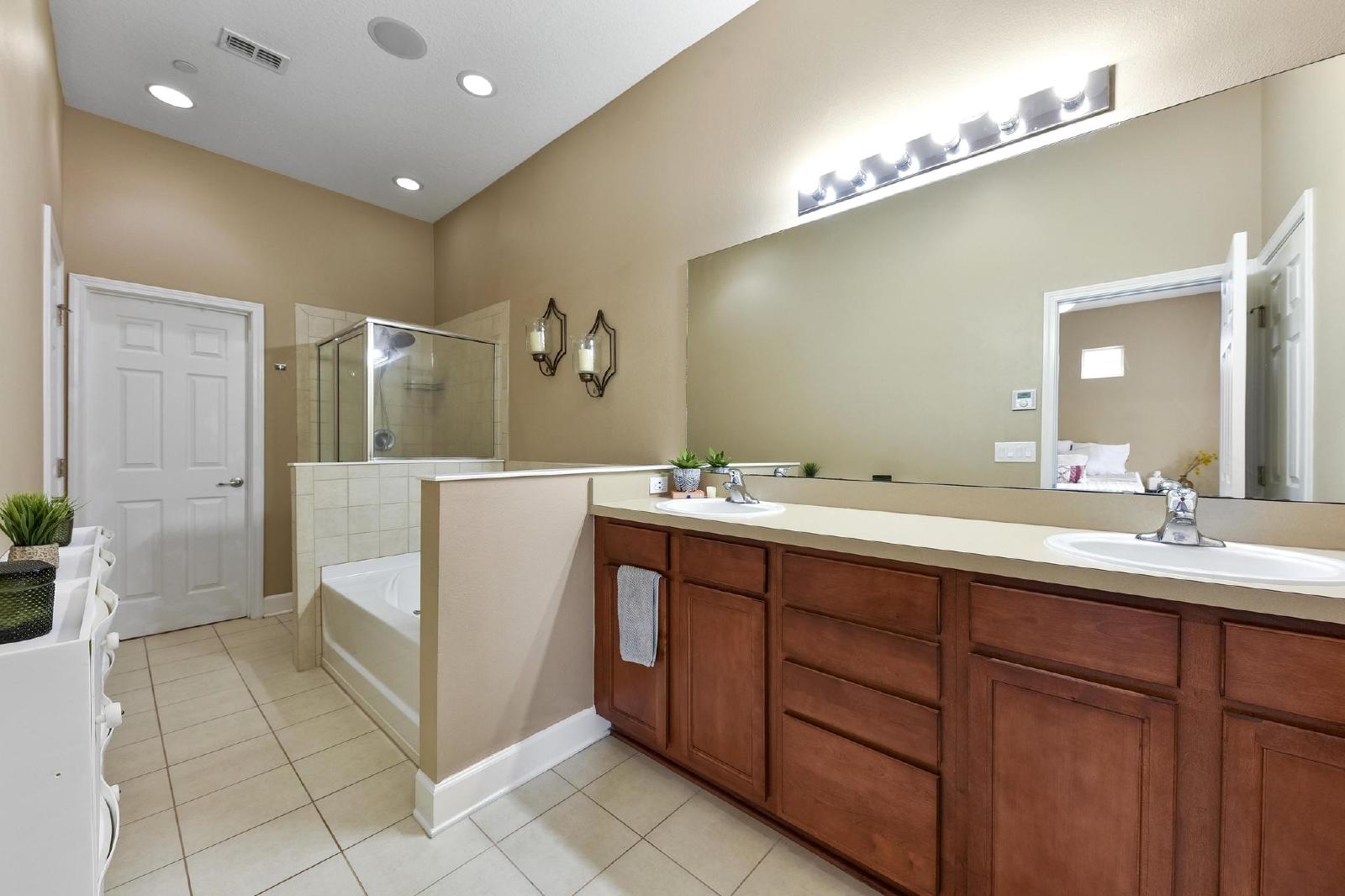 Prime Location, Bartram Townhome! property image