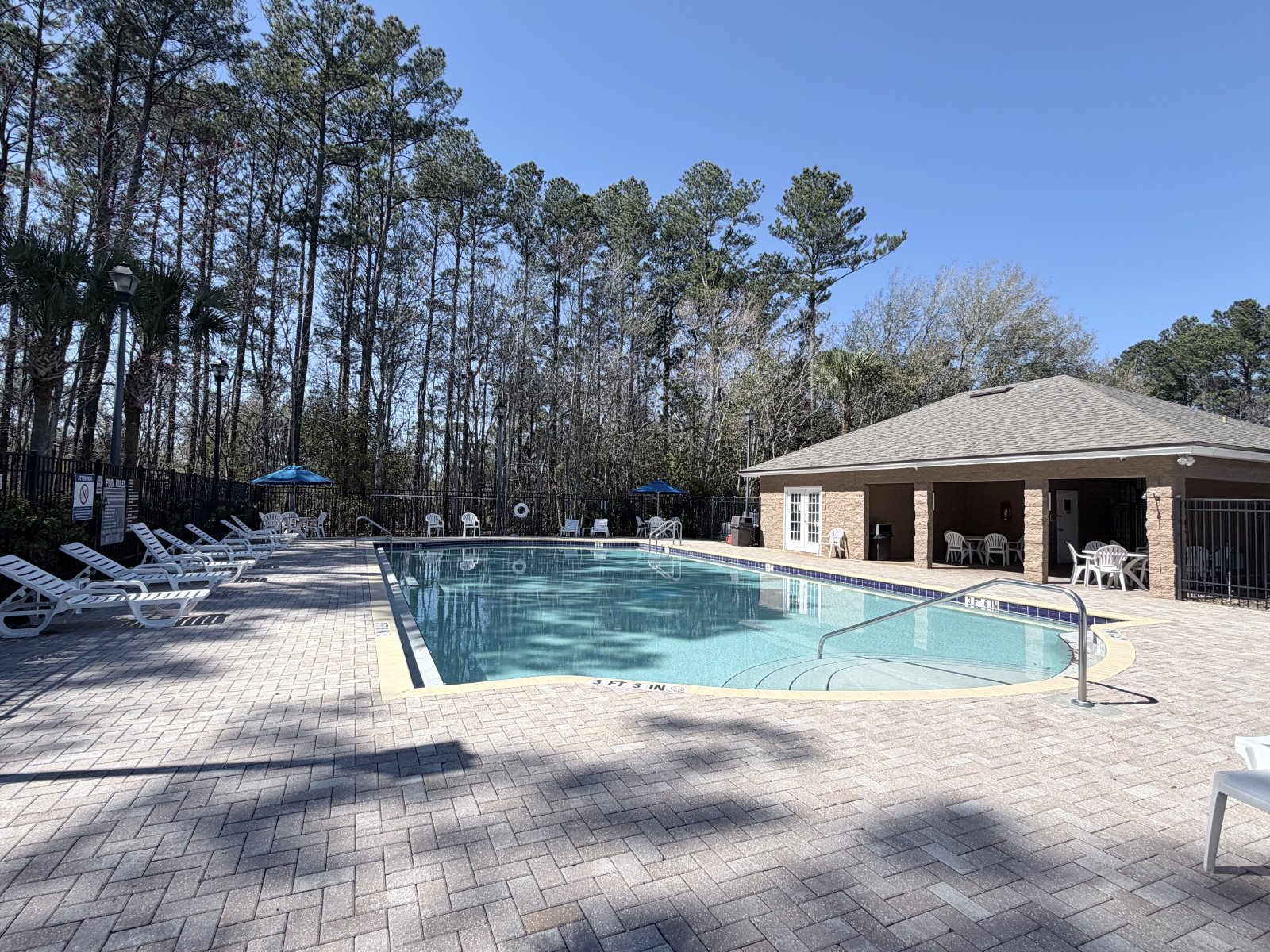 WOW! 2/2 in Merrill Pines Gated Community property image