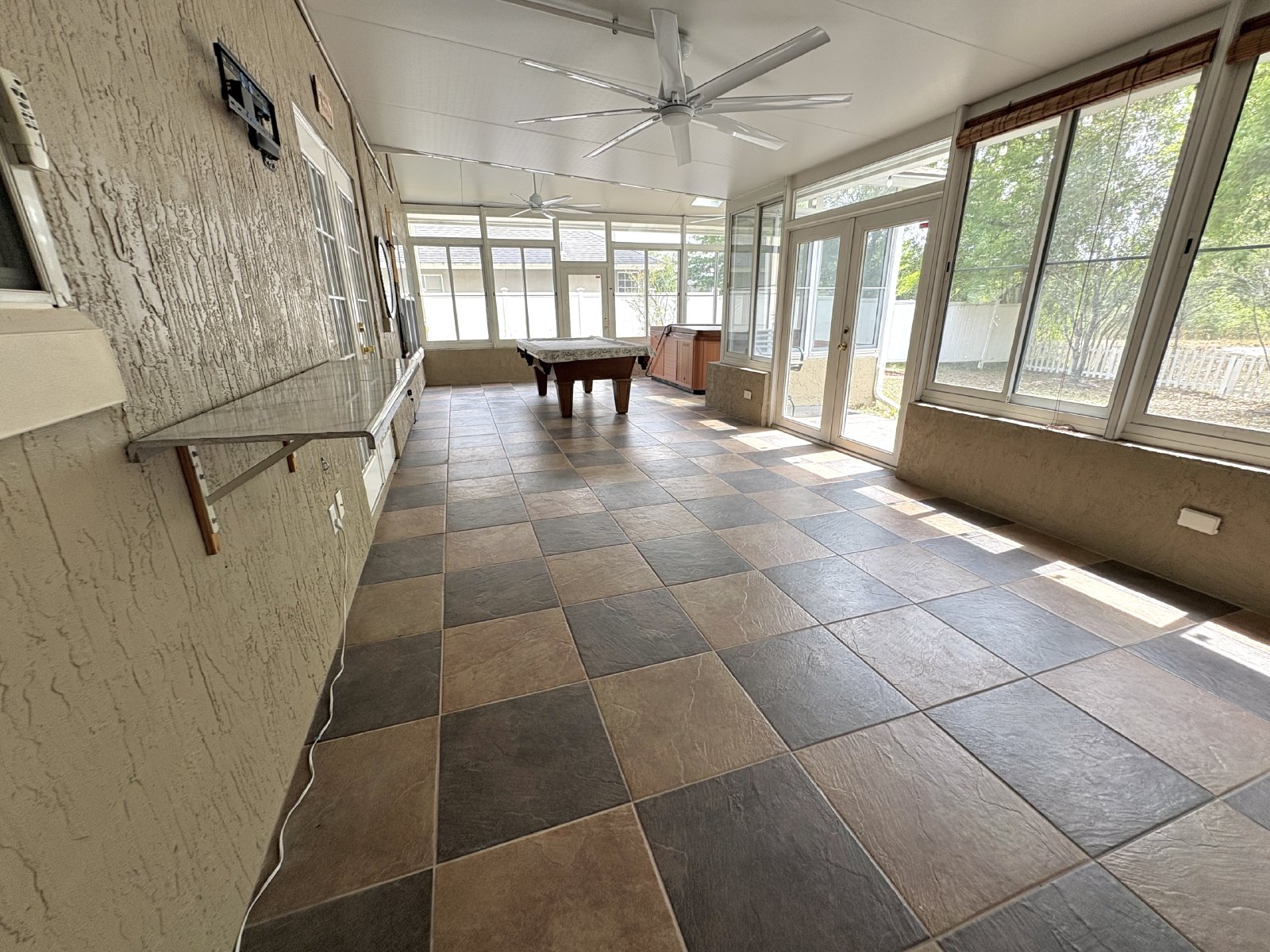 Spacious Two-Story Home with Hot Tub, Pool Table & Fenced Yard in Panther Creek property image