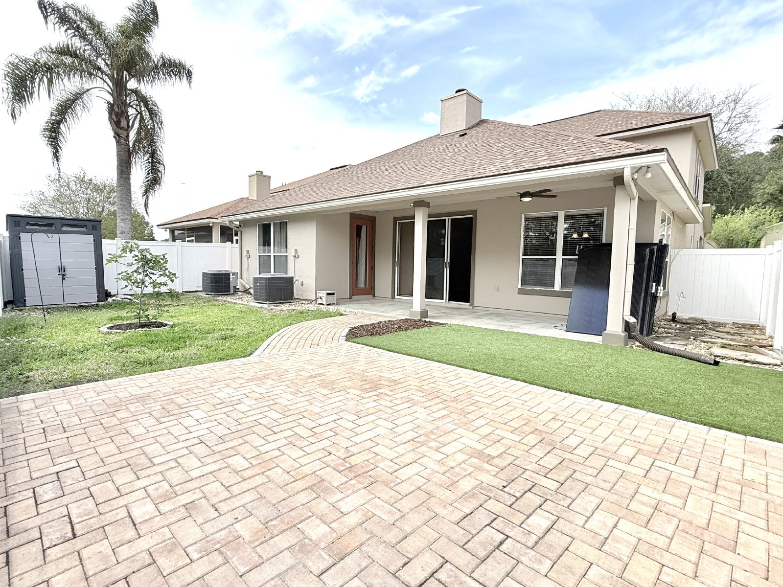 Spacious 4BR Home with Solar Panels, Downstairs Primary & Fenced Yard property image