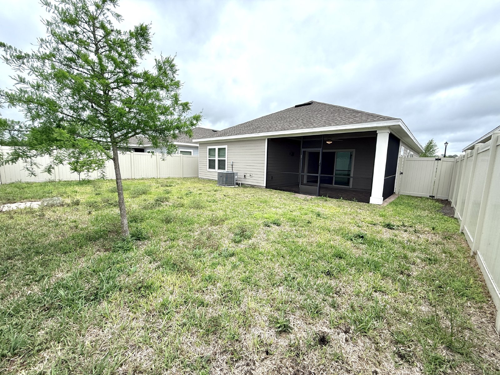 Move-In Ready Home with Modern Finishes & Open Layout property image