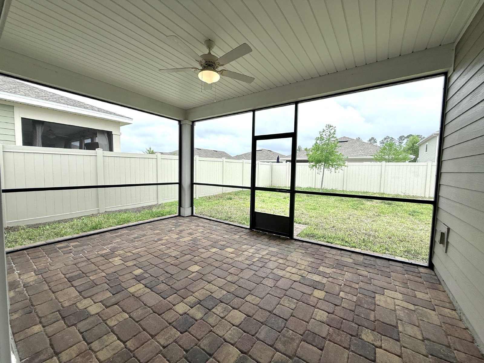 Move-In Ready Home with Modern Finishes & Open Layout property image