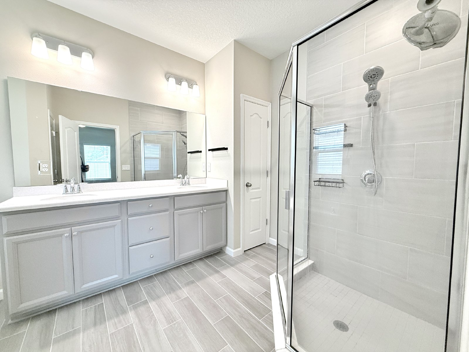 Move-In Ready Home with Modern Finishes & Open Layout property image